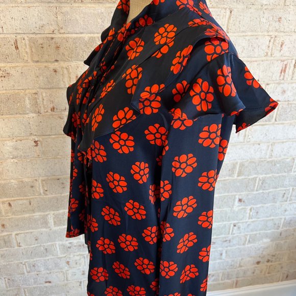 Red Daisy Ruffle Blouse - Picture 4 of 8